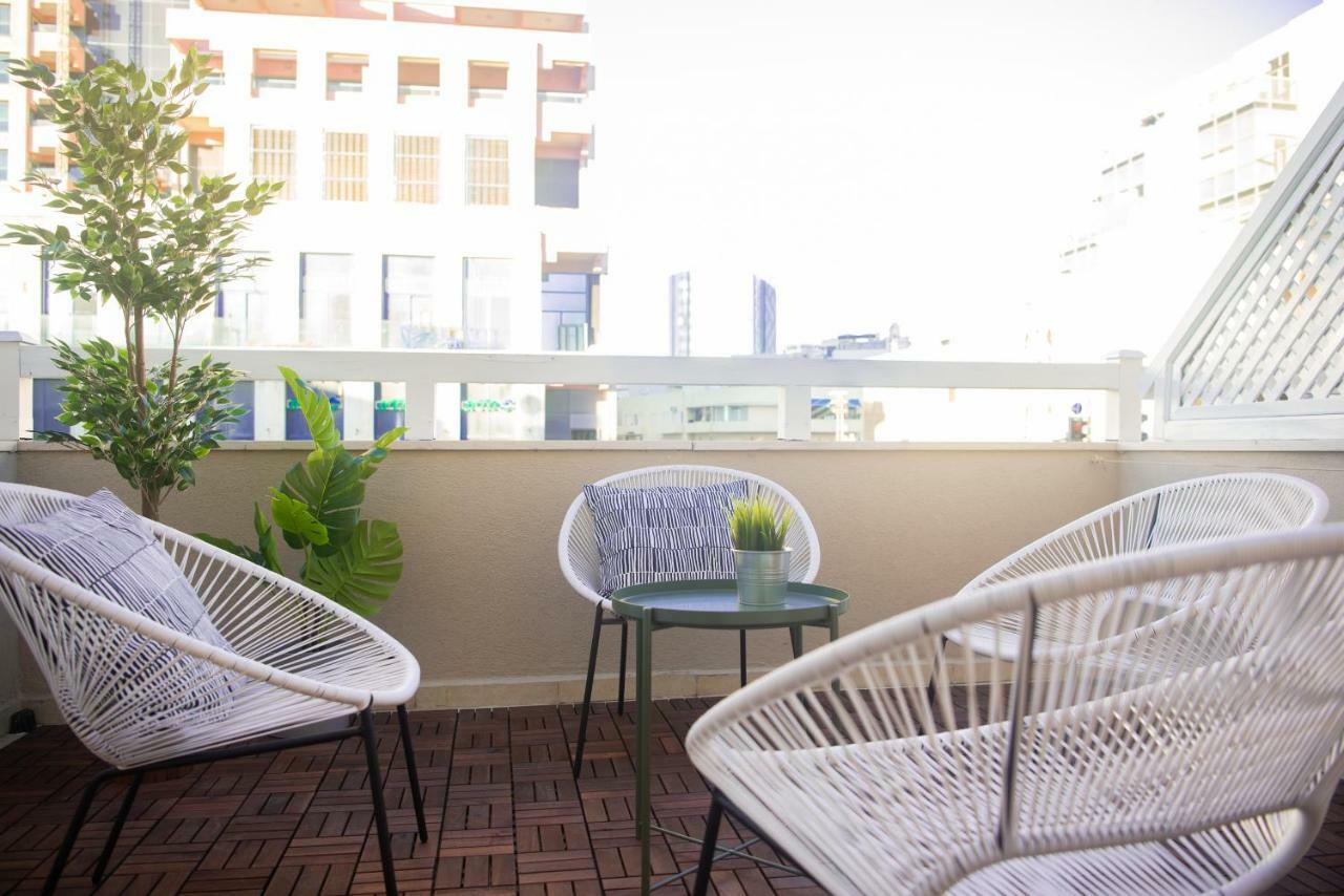 Yarkon - By Beach Apartments Tlv Tel Aviv Esterno foto